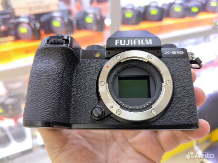 Fujifilm X-S10 Body пробег 11.371 кадр