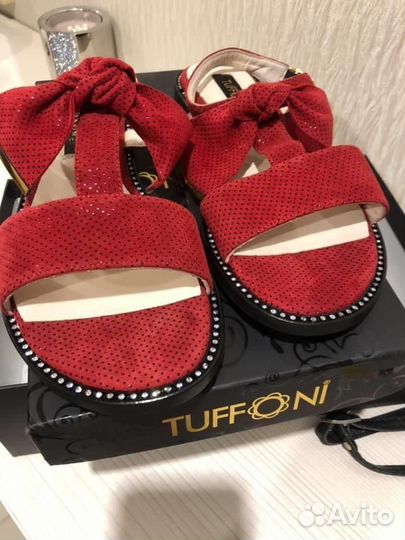 Босоножки 40 Италия новые