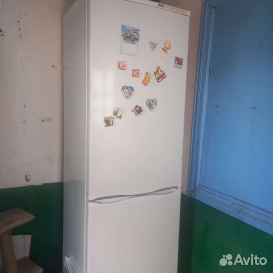 Холодильник бу