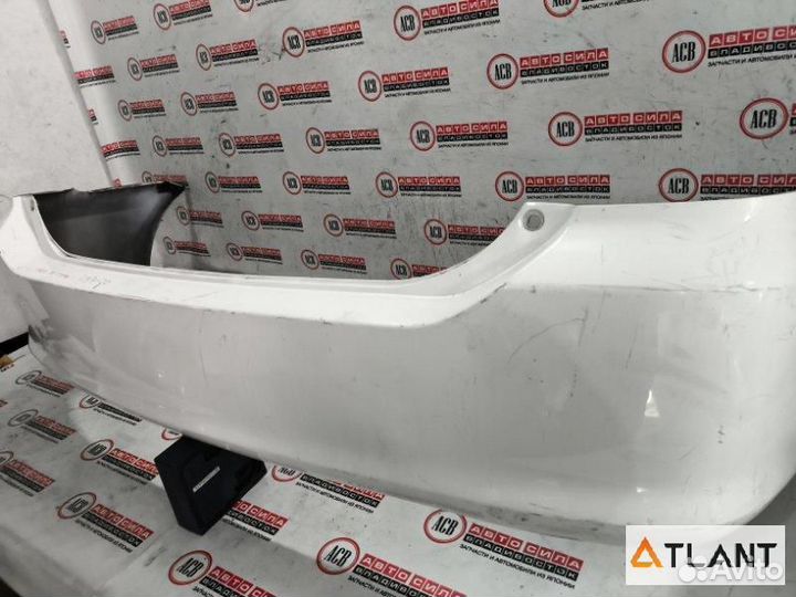 Бампер задний toyota wish