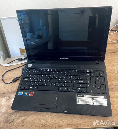 Emachines e732g Зарезервирован