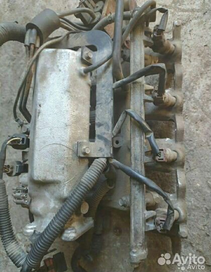 Инжектор в сборе Mitsubishi Space Wagon