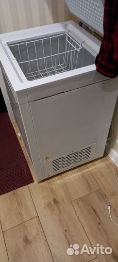 Морозильный ларь с глухой крышкой бу