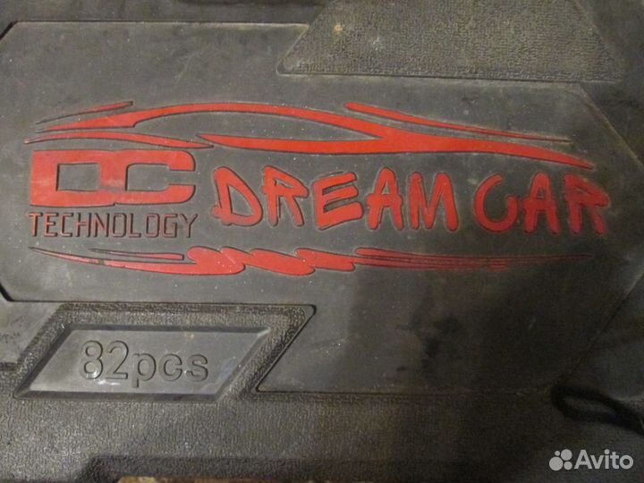 Набор ключей и головок 82 предмета DreamCar
