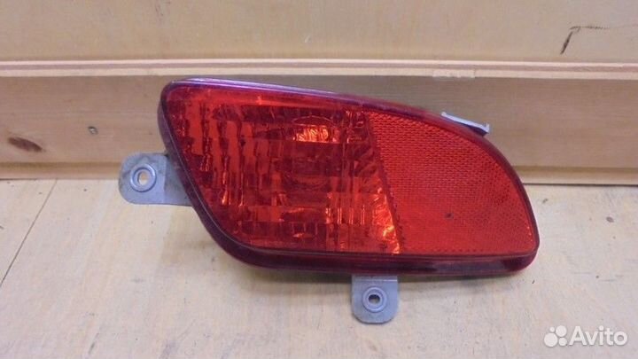 Фонарь задний в бампер правый Kia Venga 2010-2018