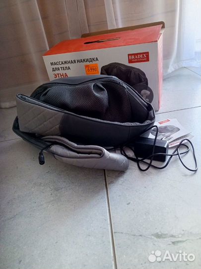 Массажер Gess Kragen для шеи и плеч