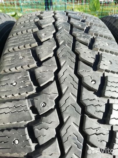 Maxxis SS-01 Presa SUV 225/60 R17