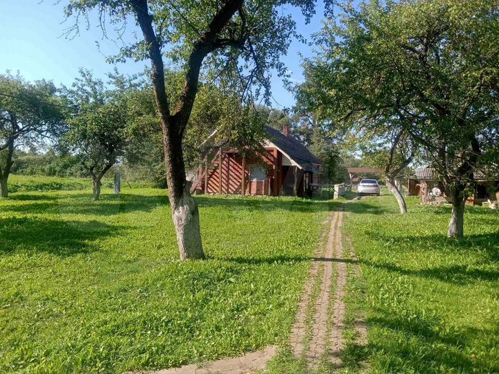 Дом 100 м² на участке 100 сот.