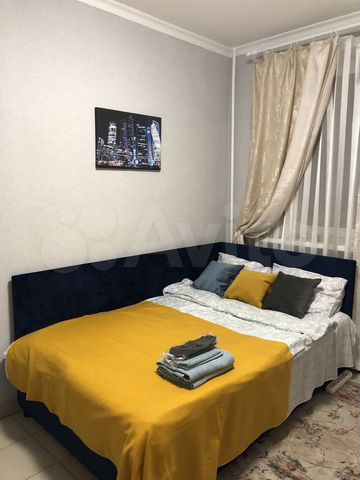 Комната 9,8 м² в 5-к., 1/9 эт.