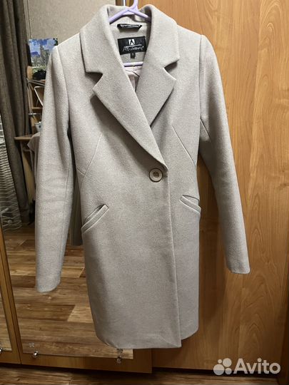 Пальто женское весна-осень