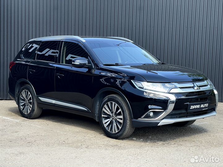 Mitsubishi Outlander 2.0 CVT, 2016, 160 000 км