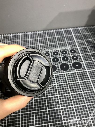 Объектив Sony Carl Zeiss FE 1.8/55