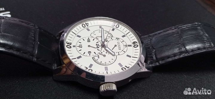 Часы guess. Оригинал