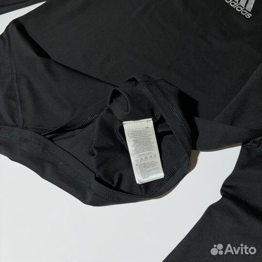 Лонгслив Adidas Techfit Black Longsleeve