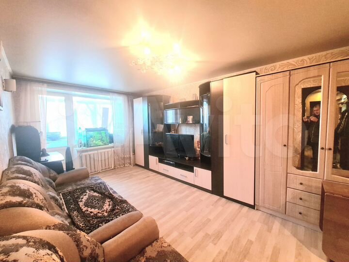 2-к. квартира, 43 м², 4/9 эт.