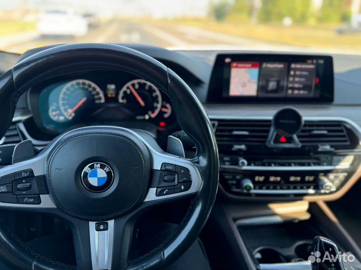 BMW 5 серия 3.0 AT, 2018, 177 500 км