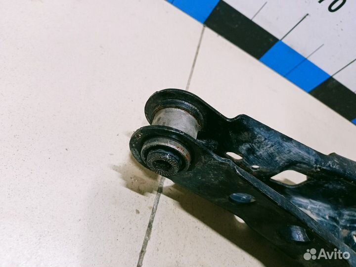 Рычаг задний поперечный правый RAV 4 2006-2013