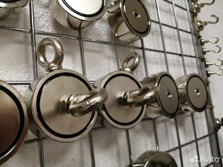 Поисковый магнит новый