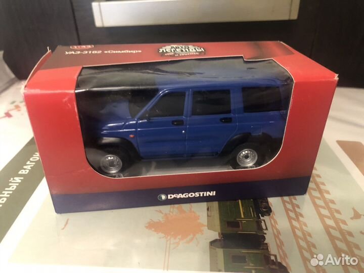 1:43 УАЗ 3162 Деа