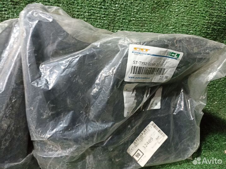 Брызговик Toyota Land Cruiser 200 (2007—2012)