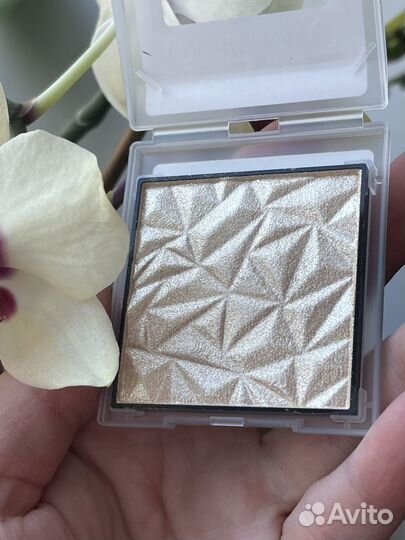 Румяна хайлайтер Mary Kay