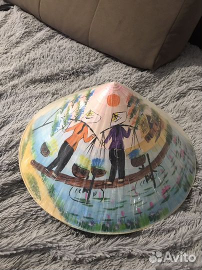 Вьетнамская шляпа