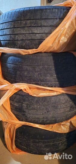 Bridgestone Dueler H/L 33A 235/55 R20 102V