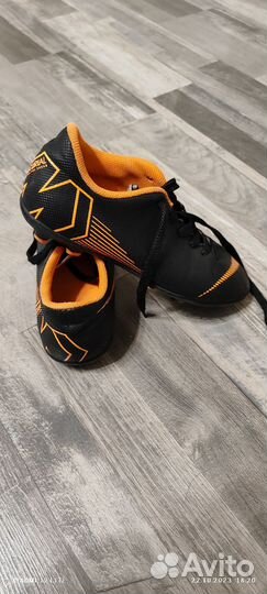 Бутсы nike 37 (23,5см)