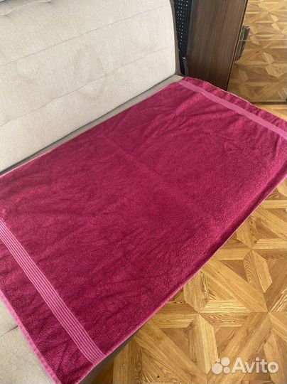 Махровые полотенца бу 3 шт