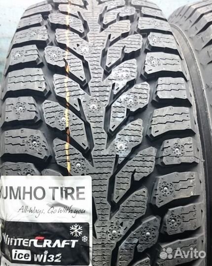 Kumho WinterCraft Ice Wi32 205/55 R17 95T