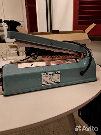 Запайщик пакетов ручной импульсный FS 200