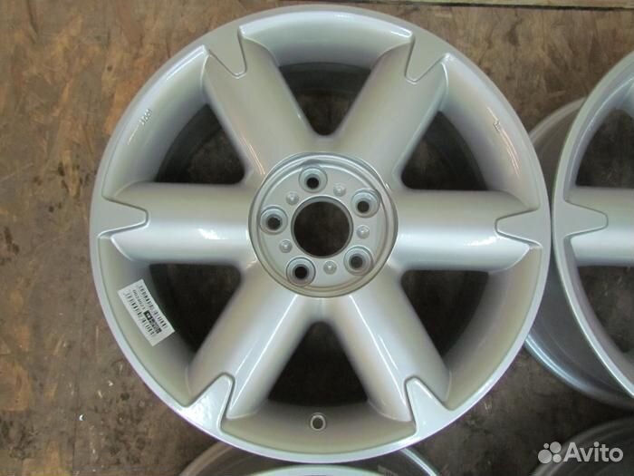 Диски Nissan R18 Литые 5x114.3 J7.5 CH