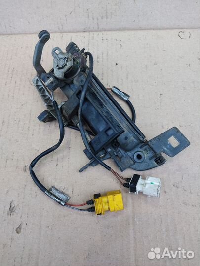 Ручка двери передняя правая bmw e34