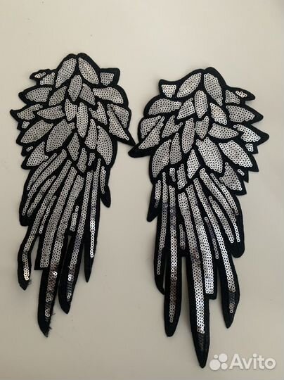 Клейкая аппликация 