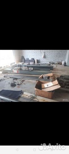 Автомобильный двухстоечный подъемник