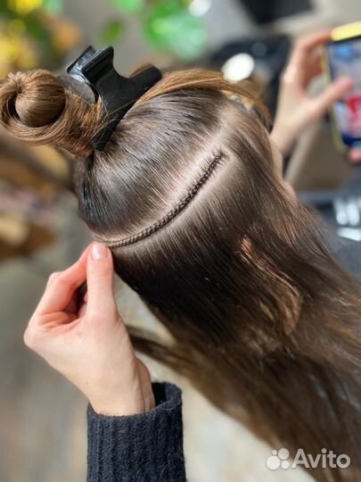 Модель на голливудское наращивание волос