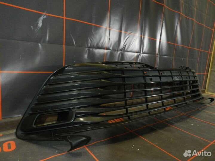 Решетка бампера переднего - Toyota Camry XV70