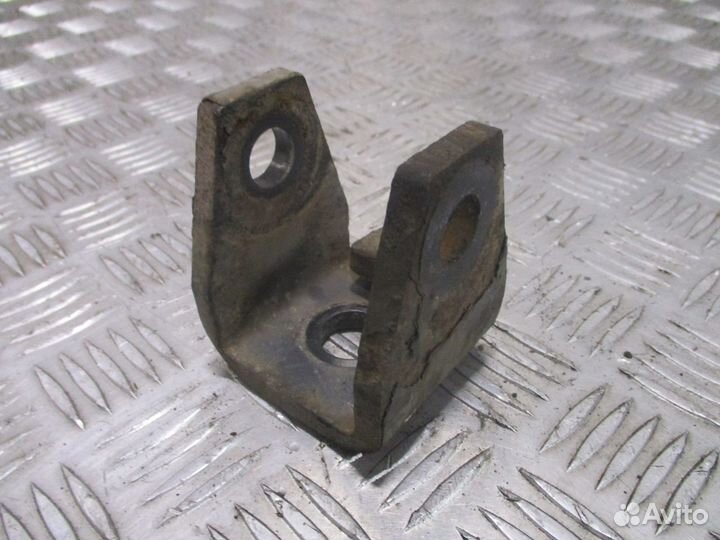 Кронштейн тяги пневморессоры DAF 1781182