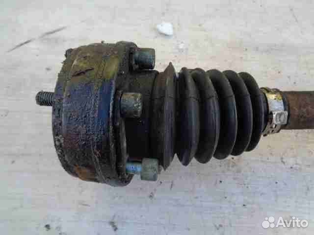 Полуось передняя L Skoda Octavia 1 1U