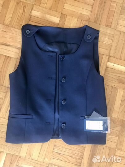 Школьный жилет для девочки