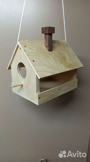 Кормушка для птиц