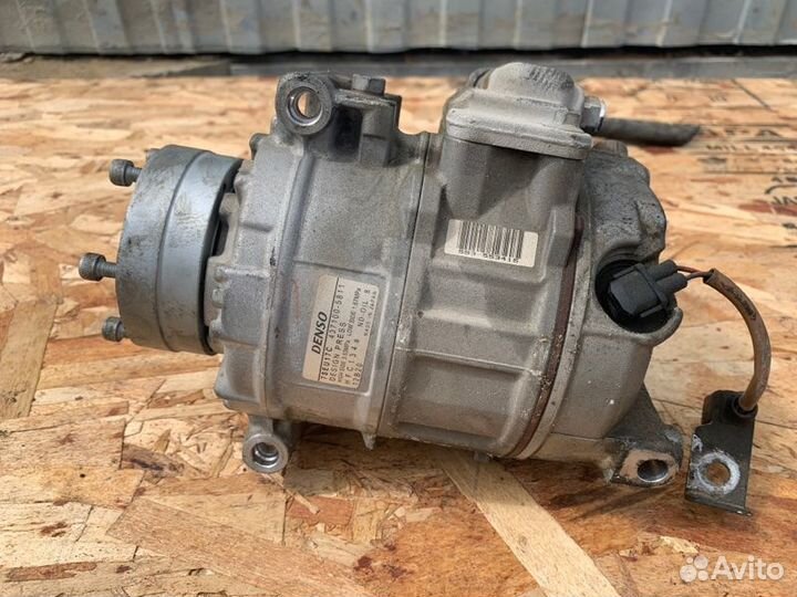 Компрессор кондиционера Audi A8 D3 4.2 BVJ