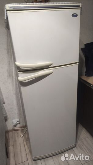 Холодильник атлант двухкамерный