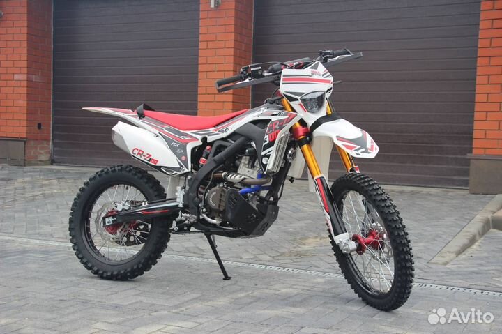 Regulmoto CR-Z 300