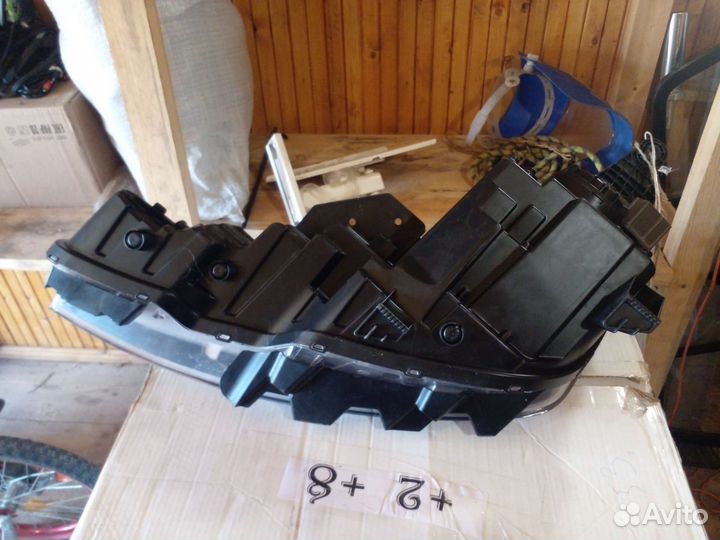 Фара правая Hyundai Elantra 6 рестайлинг