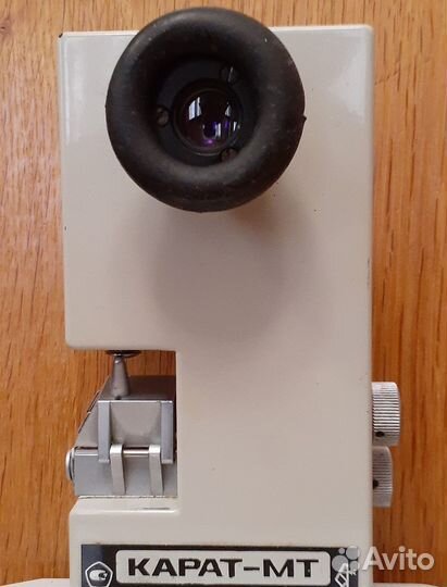 Рефрактометр для физических исследований.,карат М