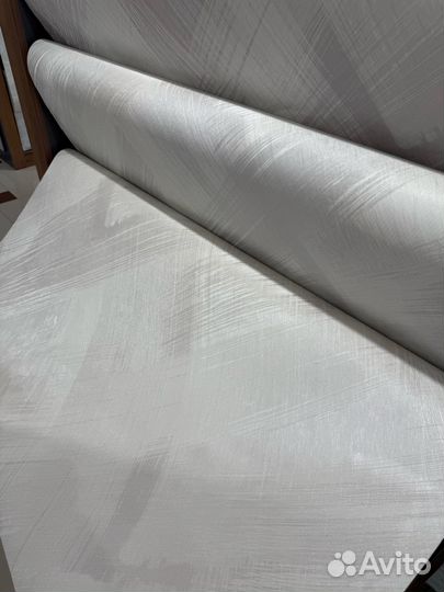 Обои флизелиновые