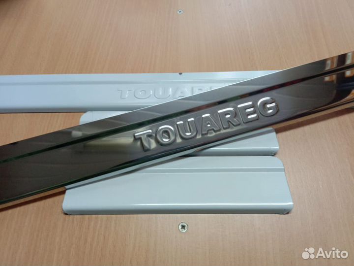 Накладки на пороги VW Touareg c 2015 (нержавейка)