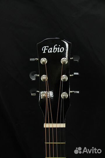 Гитара акустическая