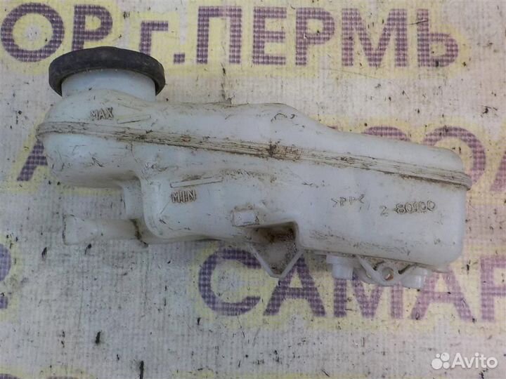 Бачок главного тормозного цилиндра Toyota Corolla